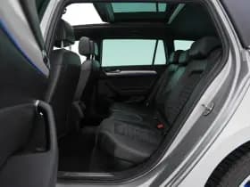 Volkswagen Passat thumbnail 10