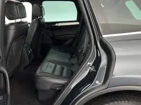 Volkswagen Touareg thumbnail 11