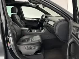 Volkswagen Touareg thumbnail 13