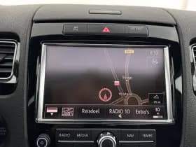 Volkswagen Touareg thumbnail 14