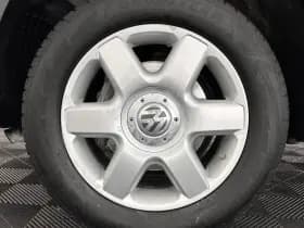 Volkswagen Touareg thumbnail 26