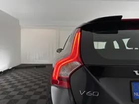 Volvo V60 thumbnail 24