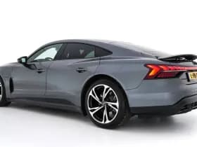 Audi E tron gt thumbnail 4