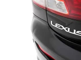 Lexus Is thumbnail 37