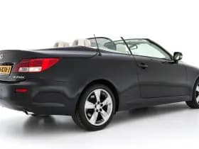 Lexus Is thumbnail 7