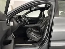 Volvo XC60 thumbnail 9