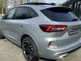 Ford Kuga 2.5 PHEV ST-Line X | Panoramadak | Trekhaak wegklapbaar | 19 inch | Winter Pack | Matrix LED | Ford Voordeel € 6.000,- thumbnail 3