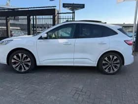 Ford Kuga thumbnail 2