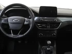 Ford Focus 1.0 EcoBoost Hybrid Active Business | Winter Pack thumbnail 2