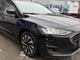 Ford Focus 1.0 EcoBoost Hybrid Titanium Style | Winter Pack | Parking Pack thumbnail 2