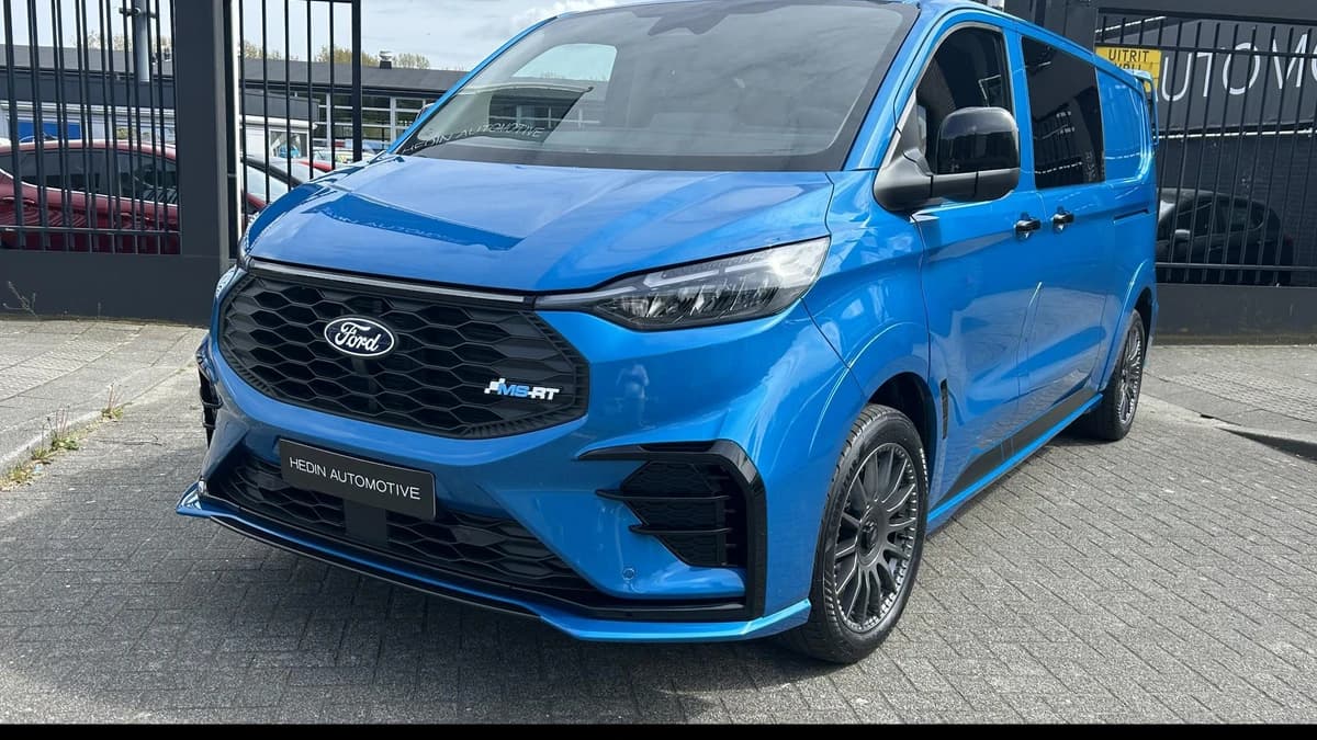Ford E-Transit Custom — foto 1