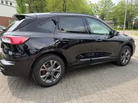 Ford Kuga thumbnail 3