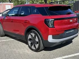 Ford Explorer thumbnail 3