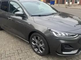 Ford Focus Wagon 1.0 EcoBoost Hybrid ST Line | Winter Pack thumbnail 4