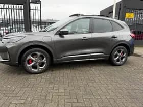 Ford Kuga 2.5 PHEV ST-Line X | Panoramadak | Wegklapbare trekhaak | Winter Pack | Technology Pack thumbnail 3