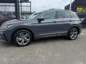 Volkswagen Tiguan thumbnail 2