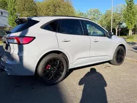 Ford Kuga thumbnail 5