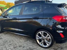 Ford Fiesta 1.0 EcoBoost ST-Line | Panoramadak | 18 inch | Light Upgrade Pack thumbnail 2