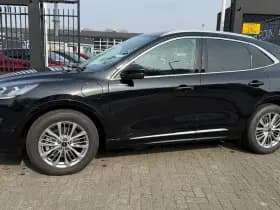 Ford Kuga 2.5 PHEV Vignale | Driver Assistance Pack | Winter Pack thumbnail 2