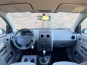 Ford Fusion thumbnail 11