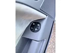 Ford Fusion thumbnail 12