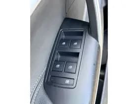 Opel Insignia thumbnail 15