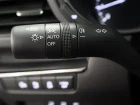 Mazda 3 2.0 e-SA-G Exclusive-line | Leder | All-Weather banden thumbnail 14