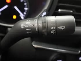 Mazda 3 2.0 e-SA-G Exclusive-line | Leder | All-Weather banden thumbnail 15