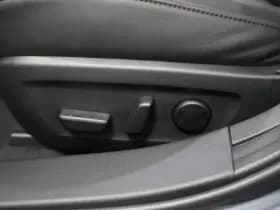 Mazda 3 2.0 e-SA-G Exclusive-line | Leder | All-Weather banden thumbnail 6