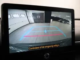 Toyota Yaris Cross 1.5 Hybrid Dynamic | met Winterpack thumbnail 23