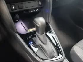 Toyota Yaris Cross 1.5 Hybrid Dynamic | met Winterpack thumbnail 25