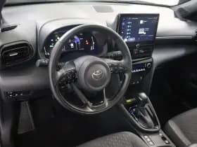 Toyota Yaris Cross 1.5 Hybrid Dynamic | met Winterpack thumbnail 6
