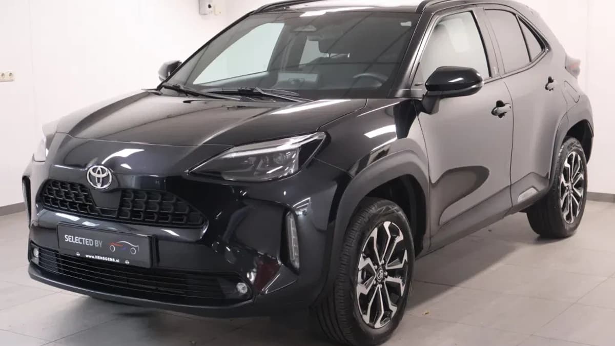 Toyota Yaris Cross 1.5 Hybride 115 Dynamic met Winterpack — foto 1