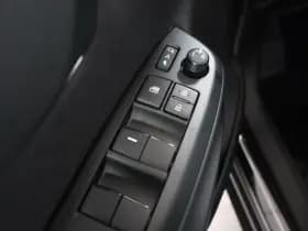 Toyota Yaris Cross 1.5 Hybride 130 Dynamic met Comfort Pack thumbnail 13