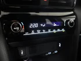 Toyota Yaris Cross 1.5 Hybride 130 Dynamic met Comfort Pack thumbnail 26