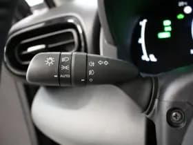 Toyota Yaris 1.5 Hybride 115 Dynamic met Comfort Pack thumbnail 17