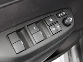 Toyota Yaris 1.5 Hybride 115 Dynamic met Comfort Pack thumbnail 27