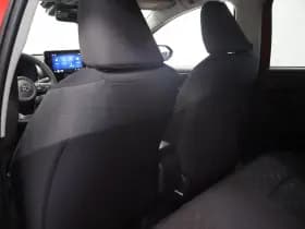 Toyota Yaris 1.5 Hybride 115 Dynamic | Comfort Pack | €3.000 korting thumbnail 6