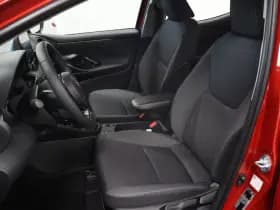 Toyota Yaris 1.5 Hybride 115 Dynamic | Comfort Pack | €3.000 korting thumbnail 7