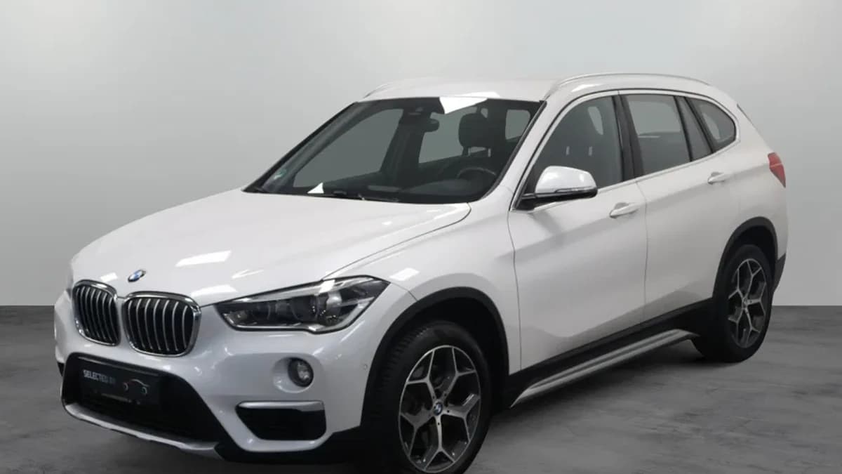 BMW X1 sDrive20i High Executive — foto 1