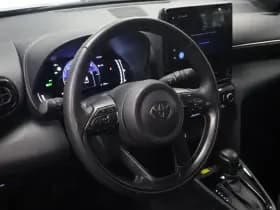 Toyota Yaris Cross 1.5 Hybrid 115 First Edition thumbnail 7