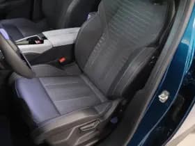 Peugeot 3008 1.2 Hybrid 145 GT thumbnail 9