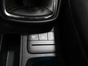 Ford Fiesta 1.0 EcoBoost Hybrid Titanium thumbnail 28