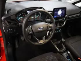 Ford Fiesta 1.0 EcoBoost Hybrid Titanium thumbnail 6