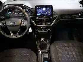 Ford Fiesta 1.0 EcoBoost Hybrid Titanium thumbnail 7