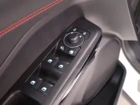 Ford Puma 1.0 EcoBoost Hybride ST-Line X | 155pk | Pano | Trekhaak thumbnail 12