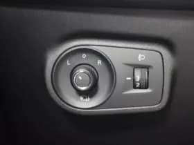 MG ZS Hybrid+ 1.5 Luxury thumbnail 12