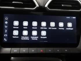 MG ZS Hybrid+ 1.5 Luxury thumbnail 13