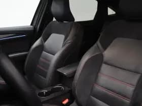 Renault Arkana 1.6 E-Tech Hybride 145 RS Line thumbnail 8