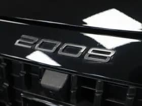 Peugeot 2008 1.2 Hybride 145 Allure | 360 Camera | Luxe thumbnail 11